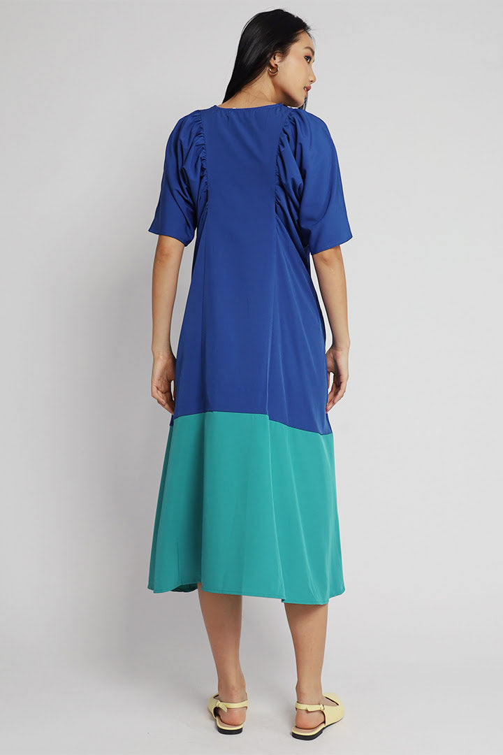 Backorders Whitney Colour Block V Dress In Green - Soft Flowy Silhouette
