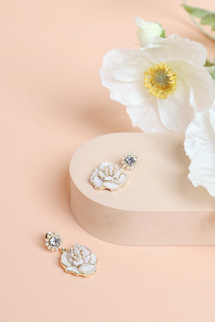 Pearly Rose Earrings