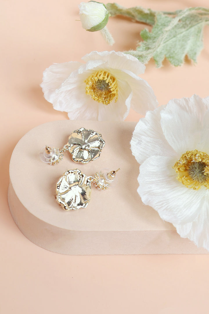 Pearly Rose Earrings