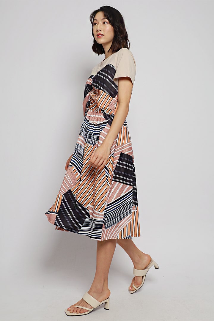 Maiso Drawstring Printed Dress in Khaki