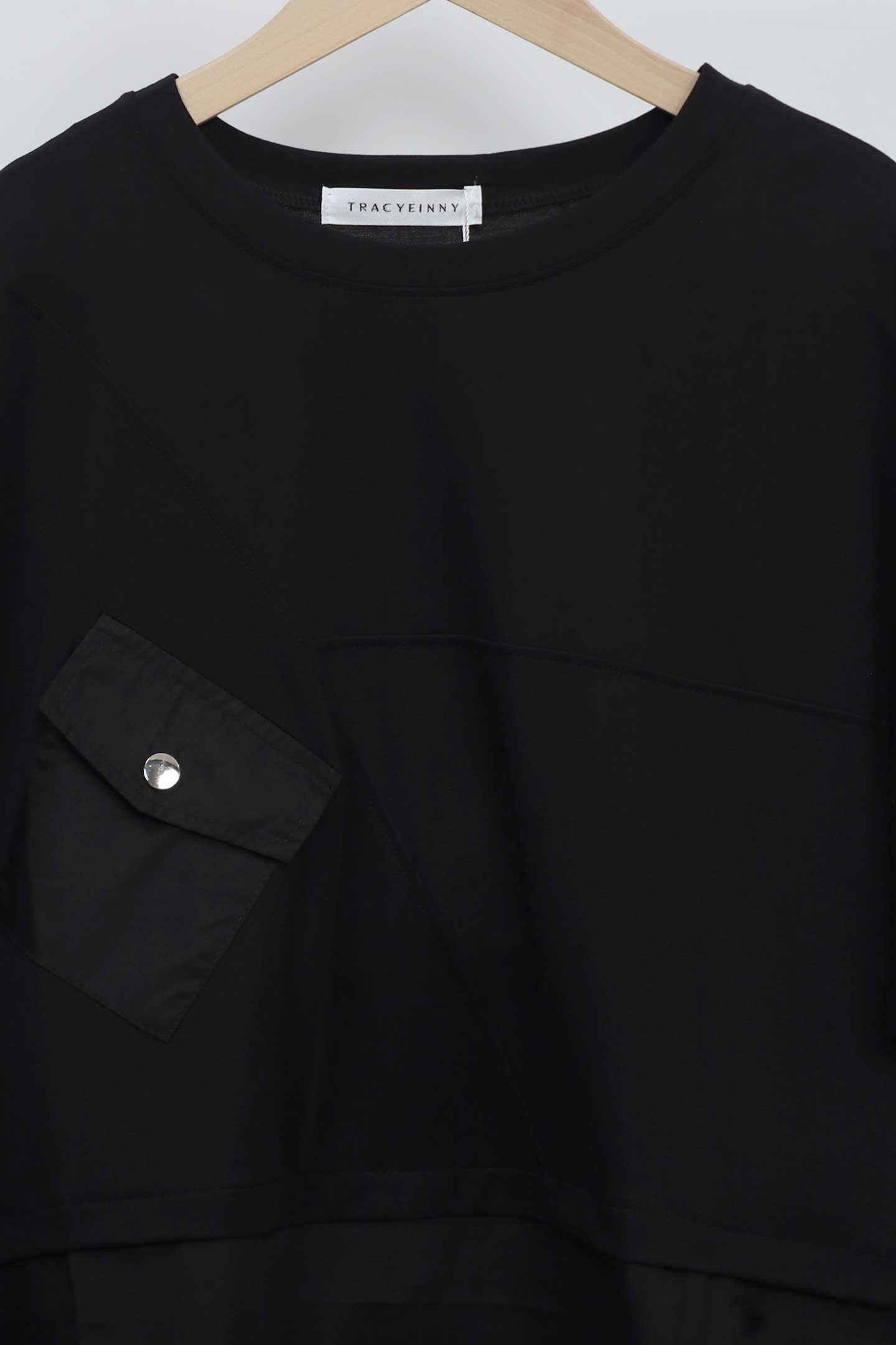 Easy By TE - Iva Pocket Top in Black