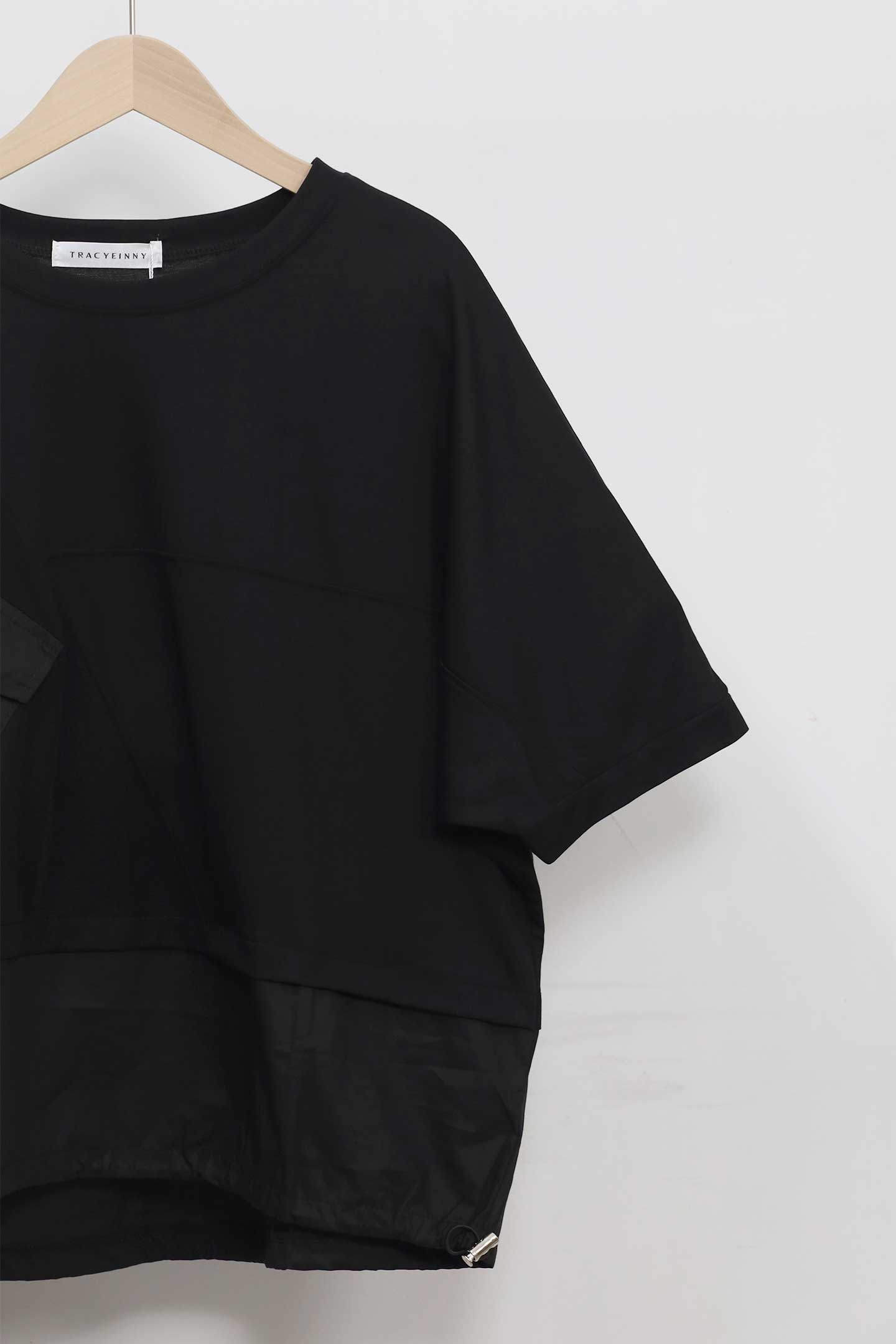 Easy By TE - Iva Pocket Top in Black