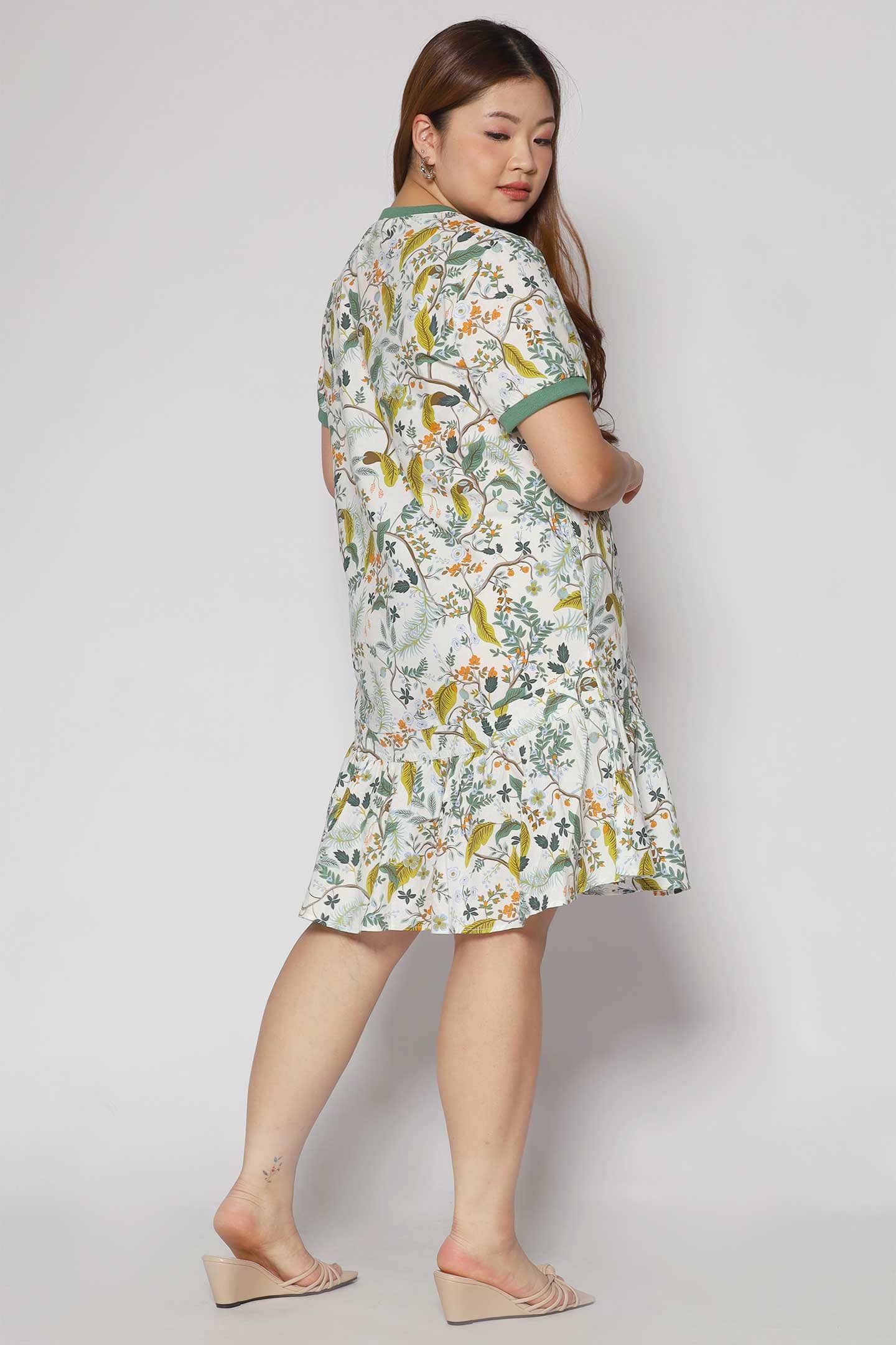 Izabella Dress in Sunlit Blooms