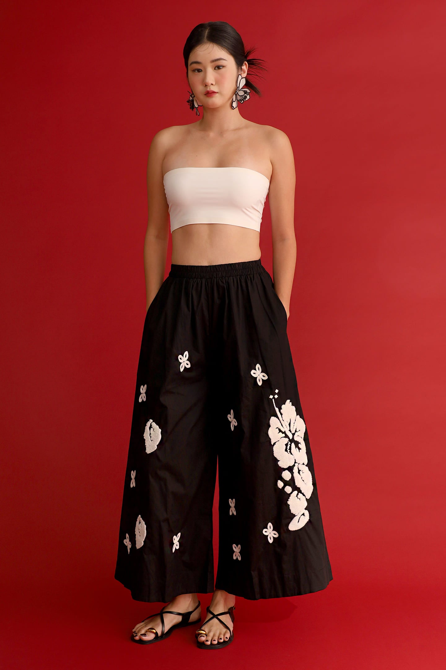 CHOSEN - Jade Floral Court Embroidered Pants