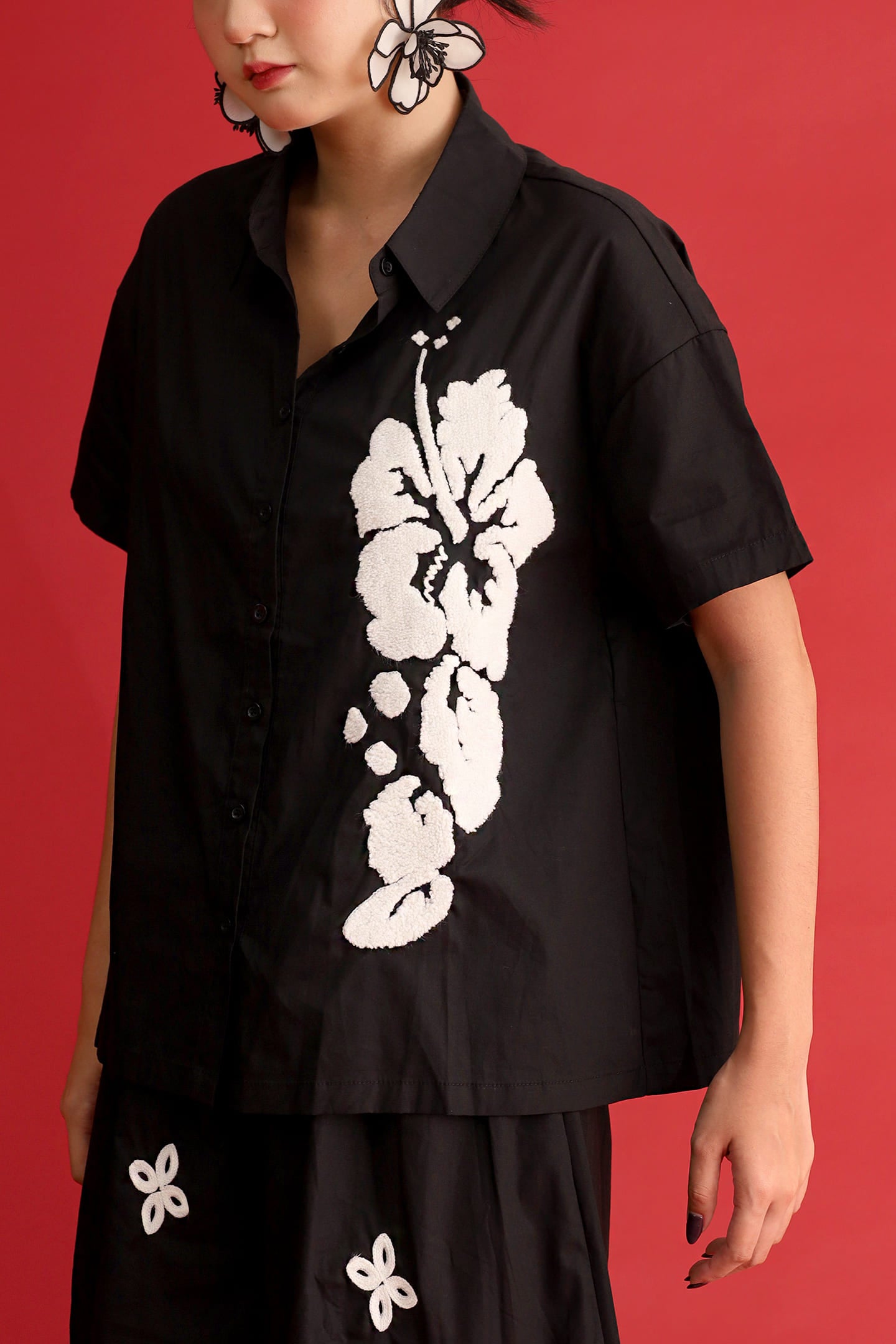 CHOSEN - Jade Court Floral Embroidered Top