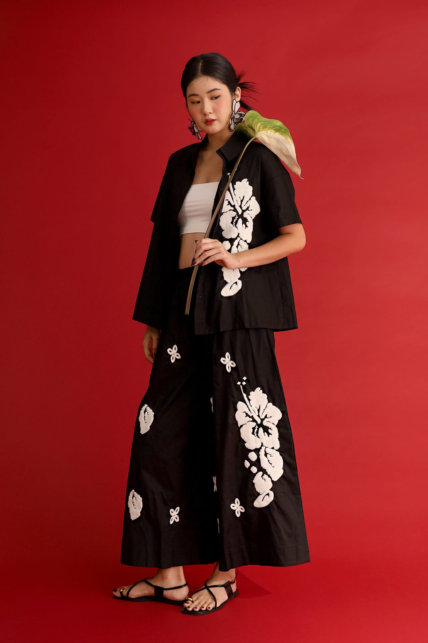 CHOSEN - Jade Floral Court Embroidered Pants