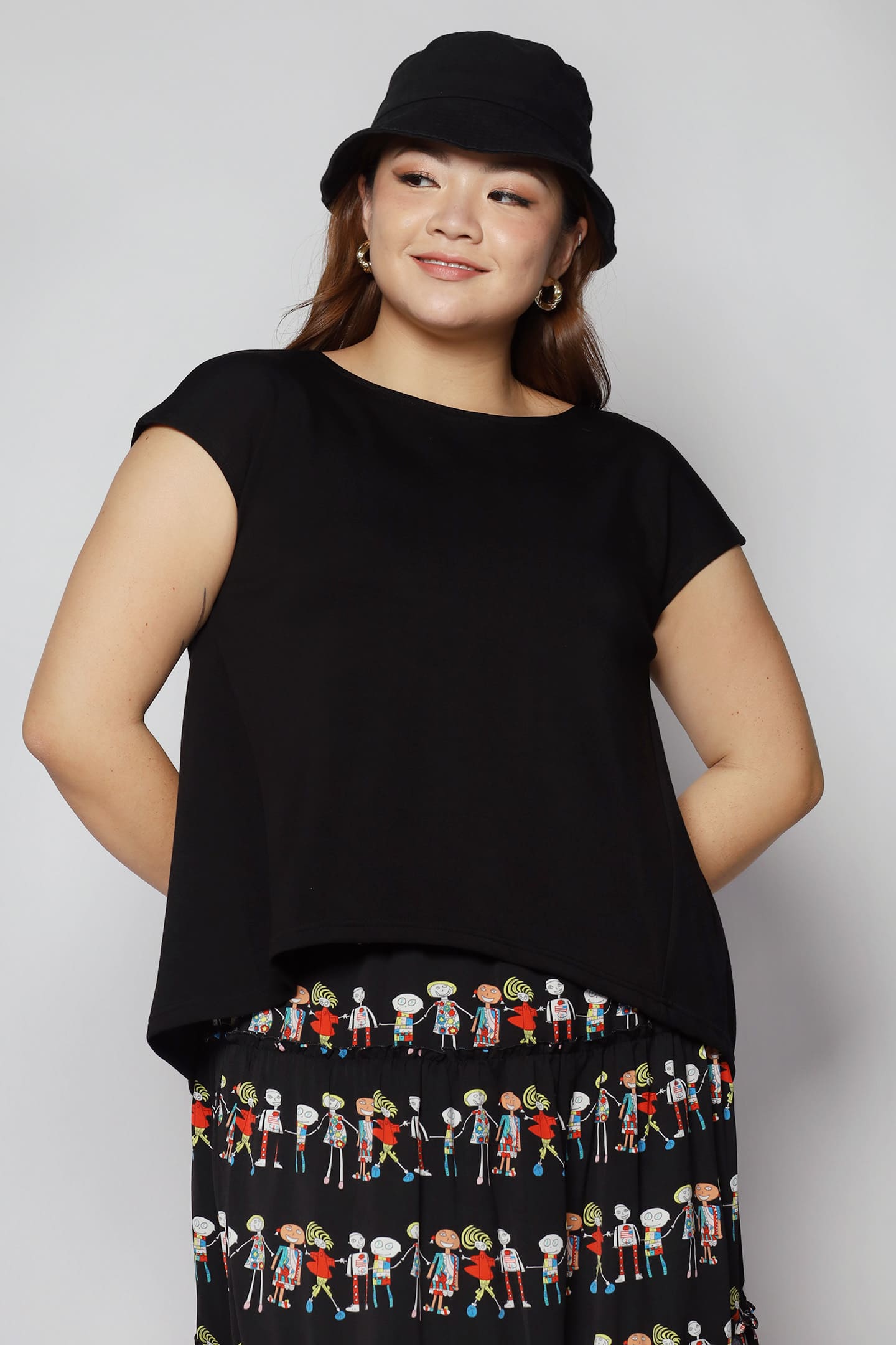 Backorders Jesslyn Top in Black