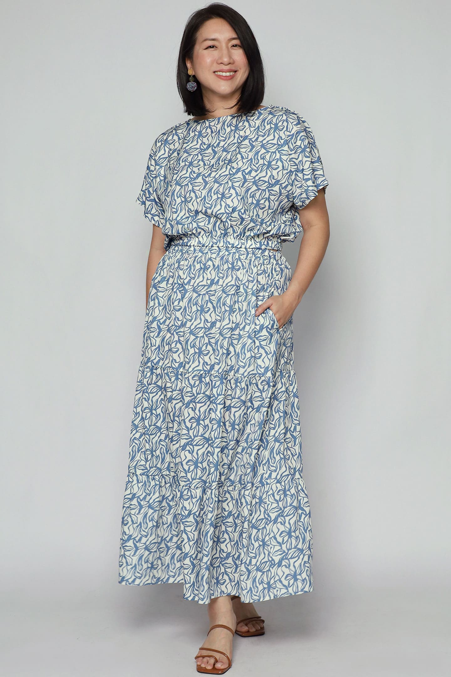 Jolin 2 in 1 Skirt Set in Blue Sketch