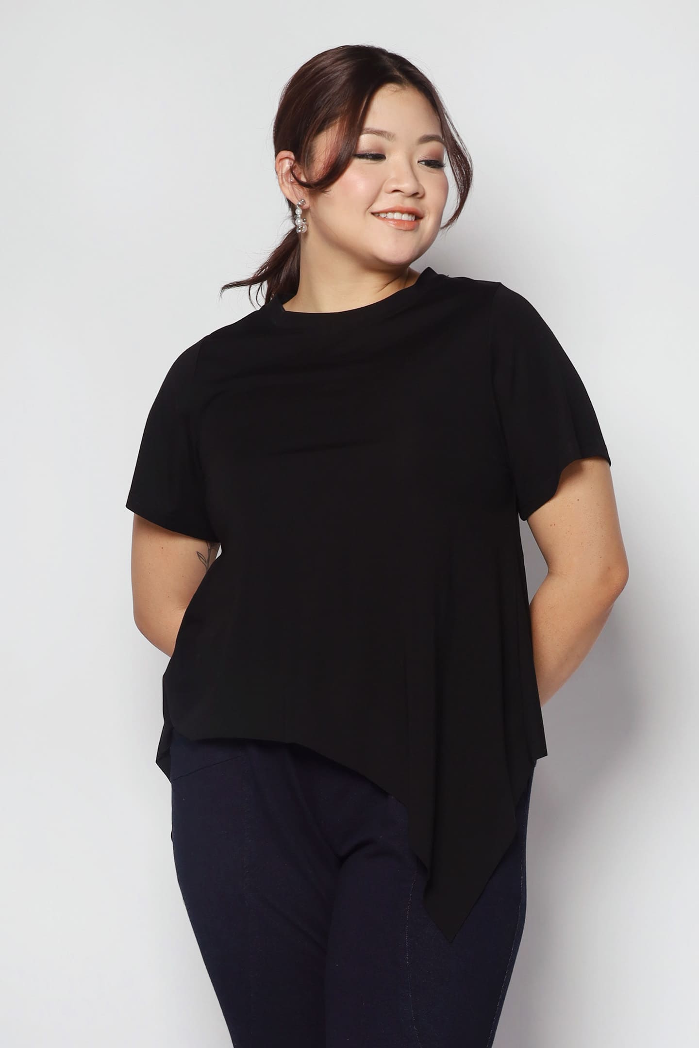 Backorders Jose Asymmetrical Top in Black