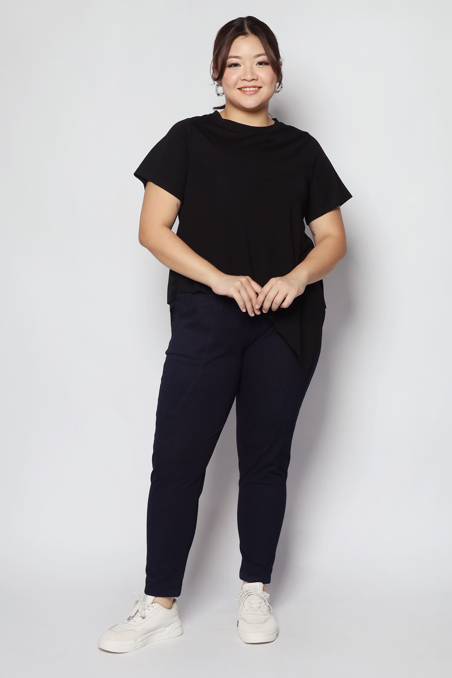 Backorders Jose Asymmetrical Top in Black