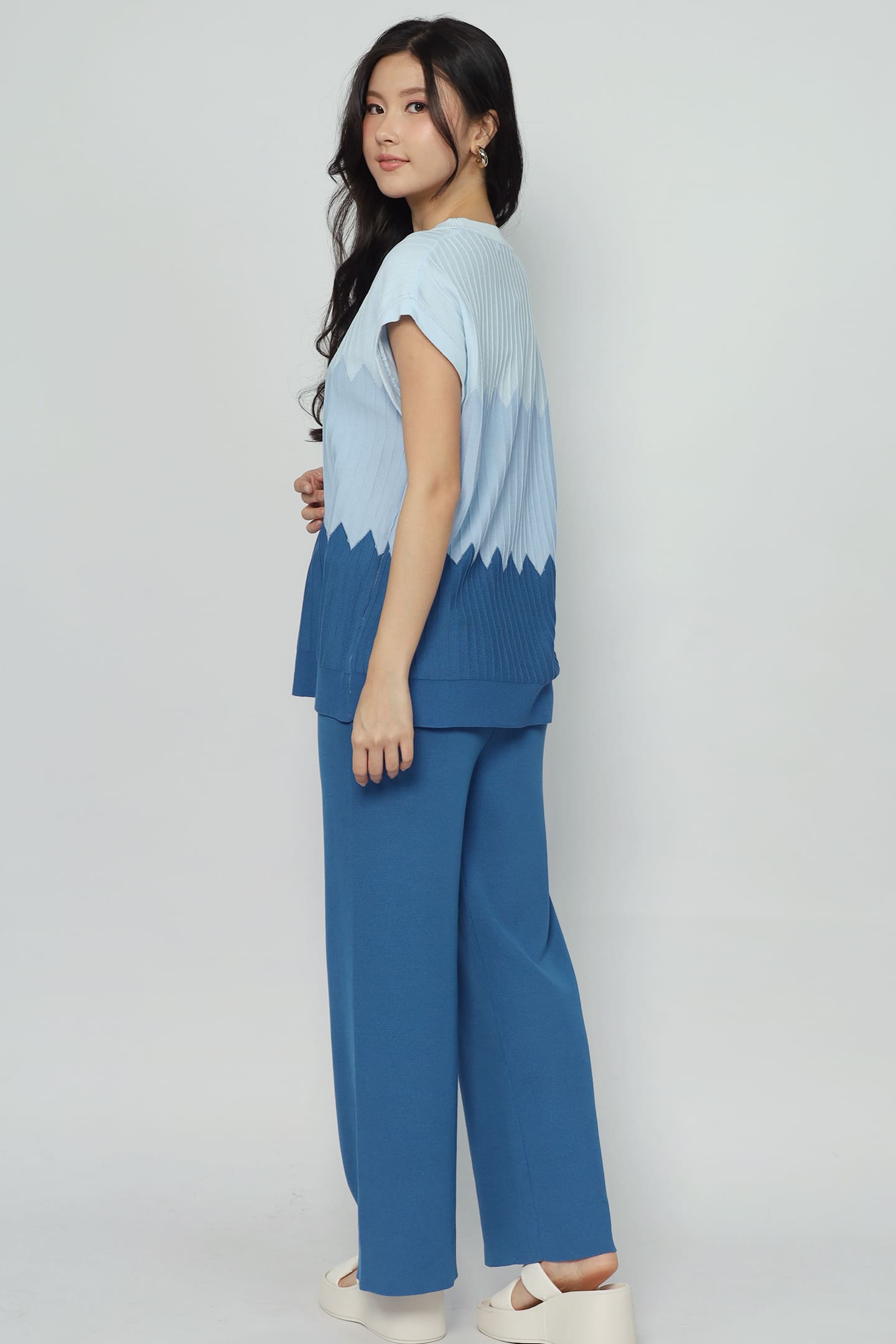 Backorders Julia Knit Gradient 2 in 1 Knit Top and Pants Set