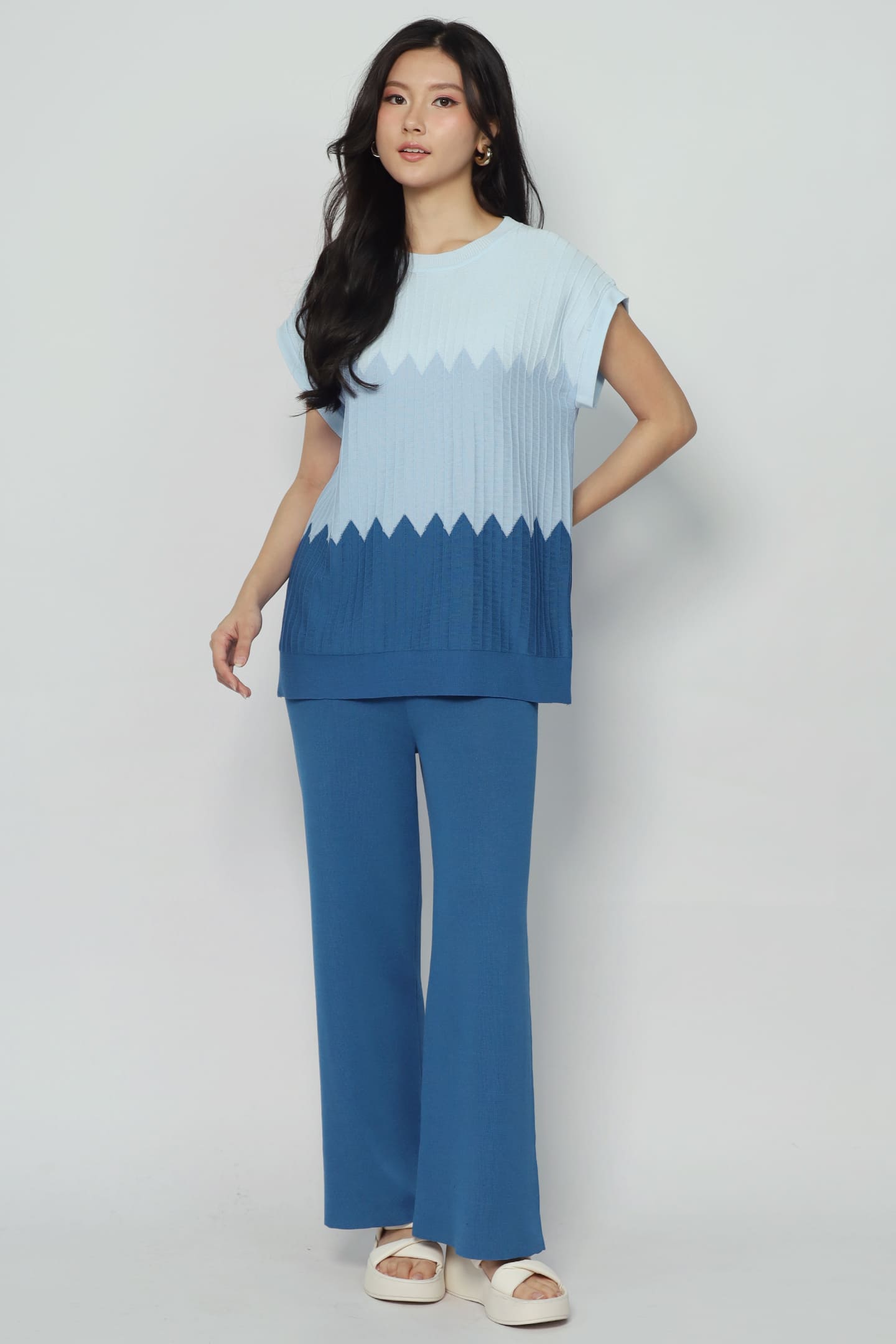 Backorders Julia Knit Gradient 2 in 1 Knit Top and Pants Set