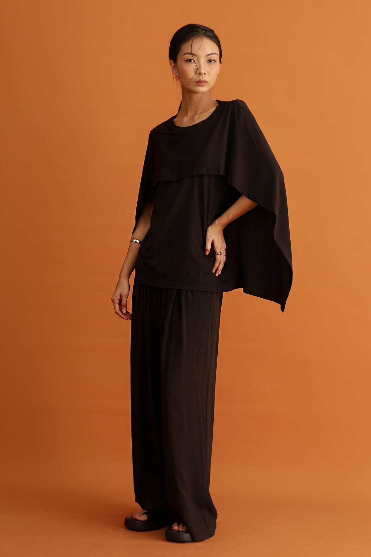 CHOSEN - Ami Cape Top in Black
