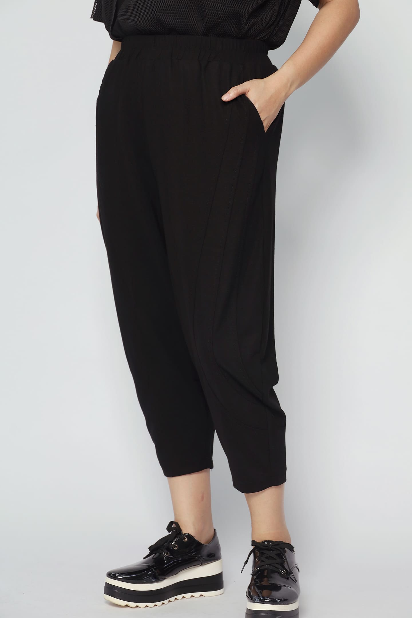 Kemmie Pants in Black