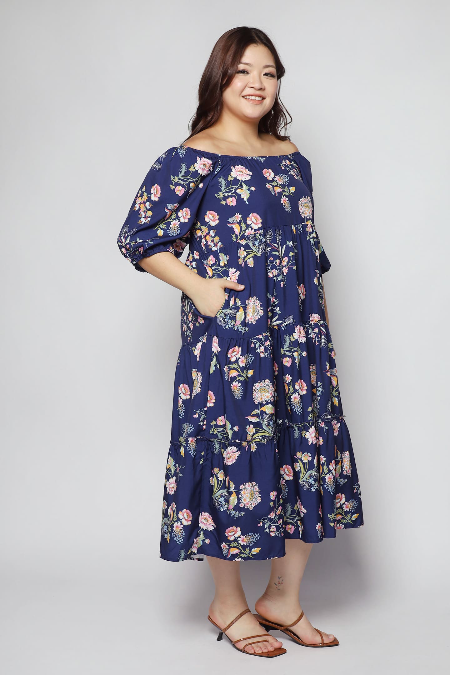 Kerra Dress in Blue Garden