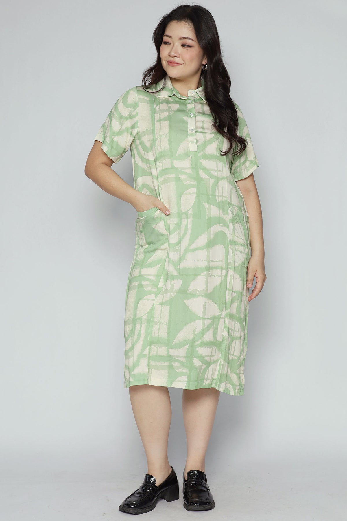 Kona Dress in Sage Strokes
