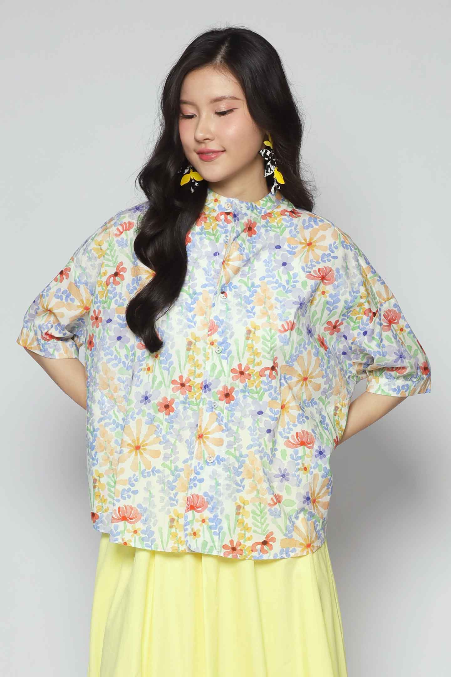 Liam Top in Pastel Field