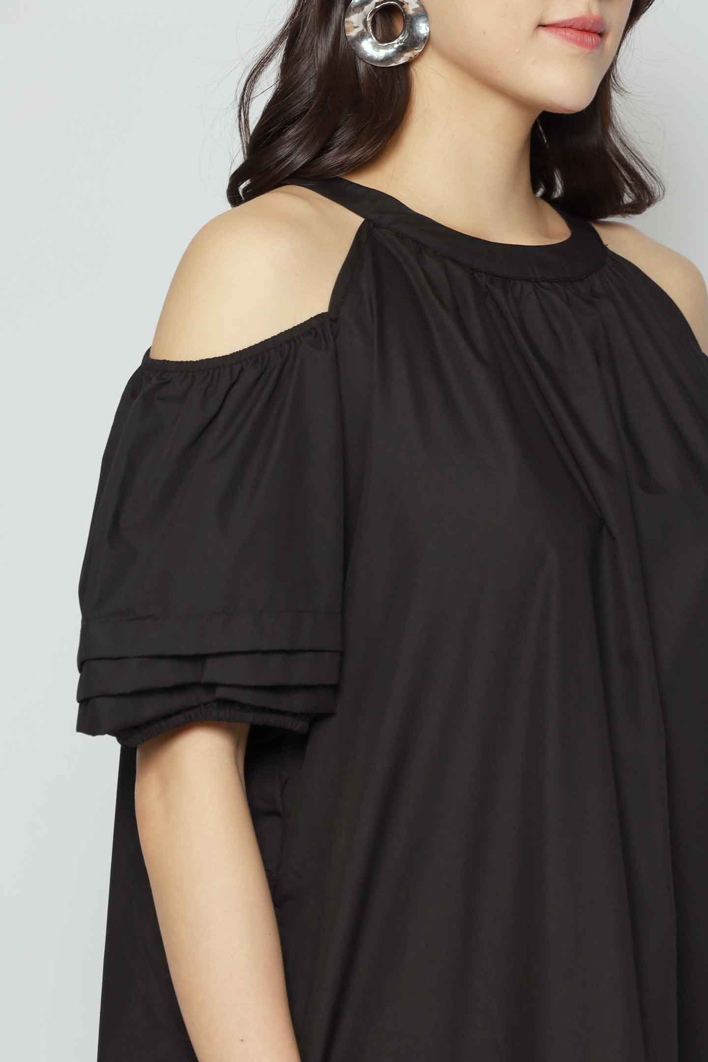 Lindsey Cold Shoulder Dress in Black