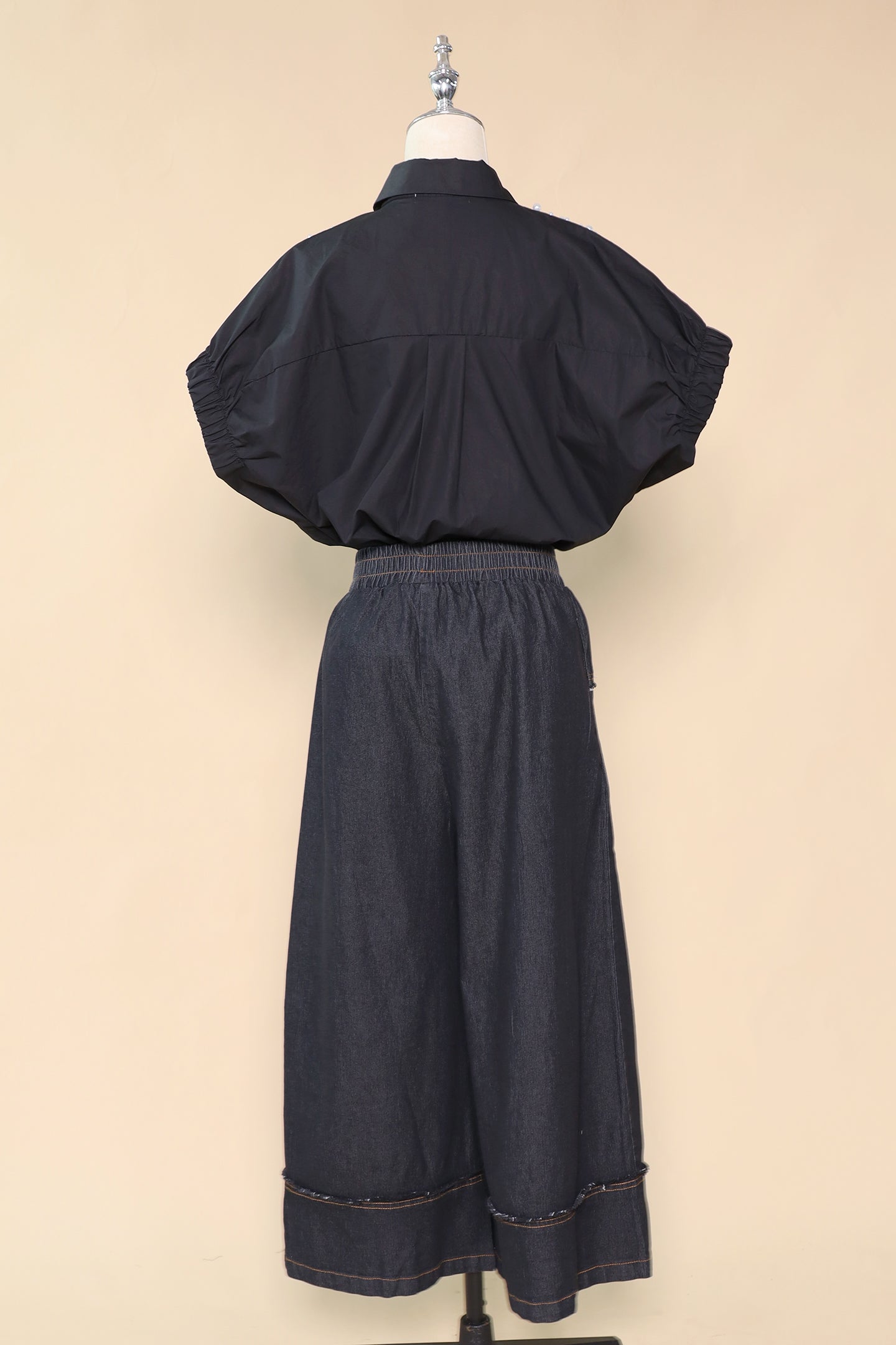 PO - Ling Pearl Top in Black