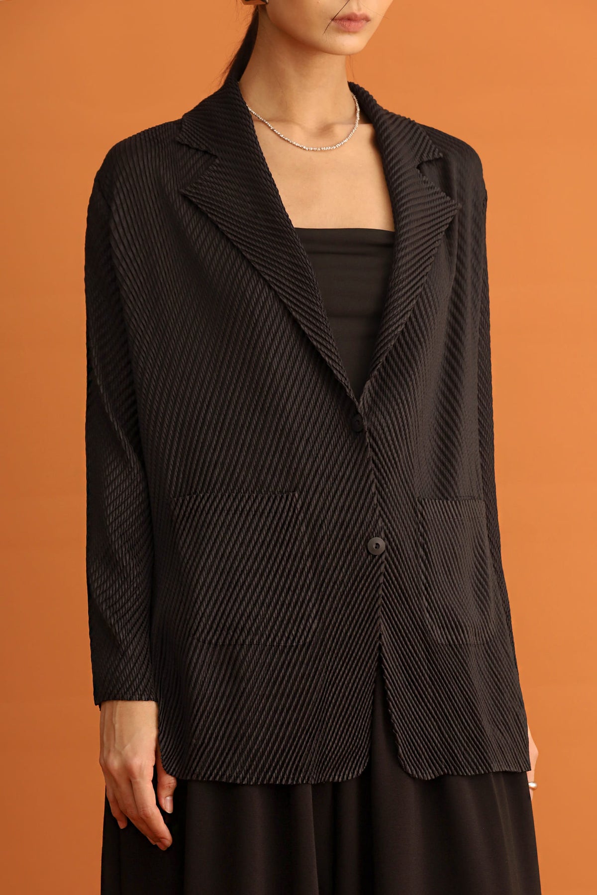 CHOSEN - Lumiere Pleated Blazer