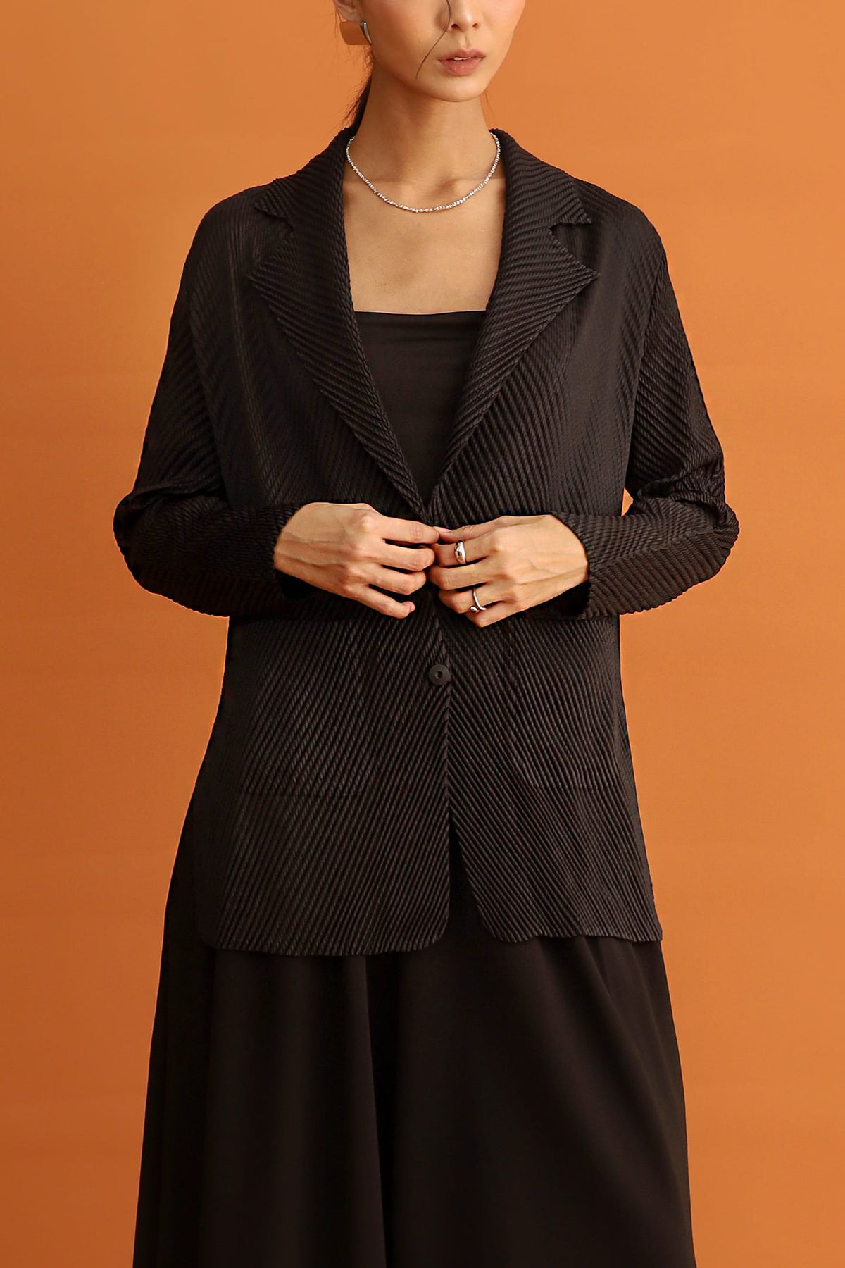 CHOSEN - Lumiere Pleated Blazer