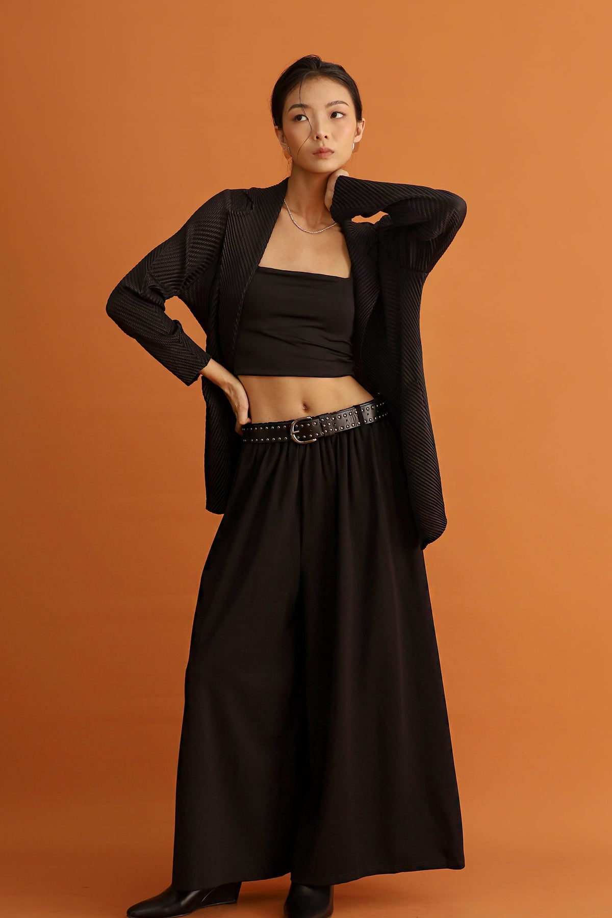 CHOSEN - Lumiere Pleated Blazer