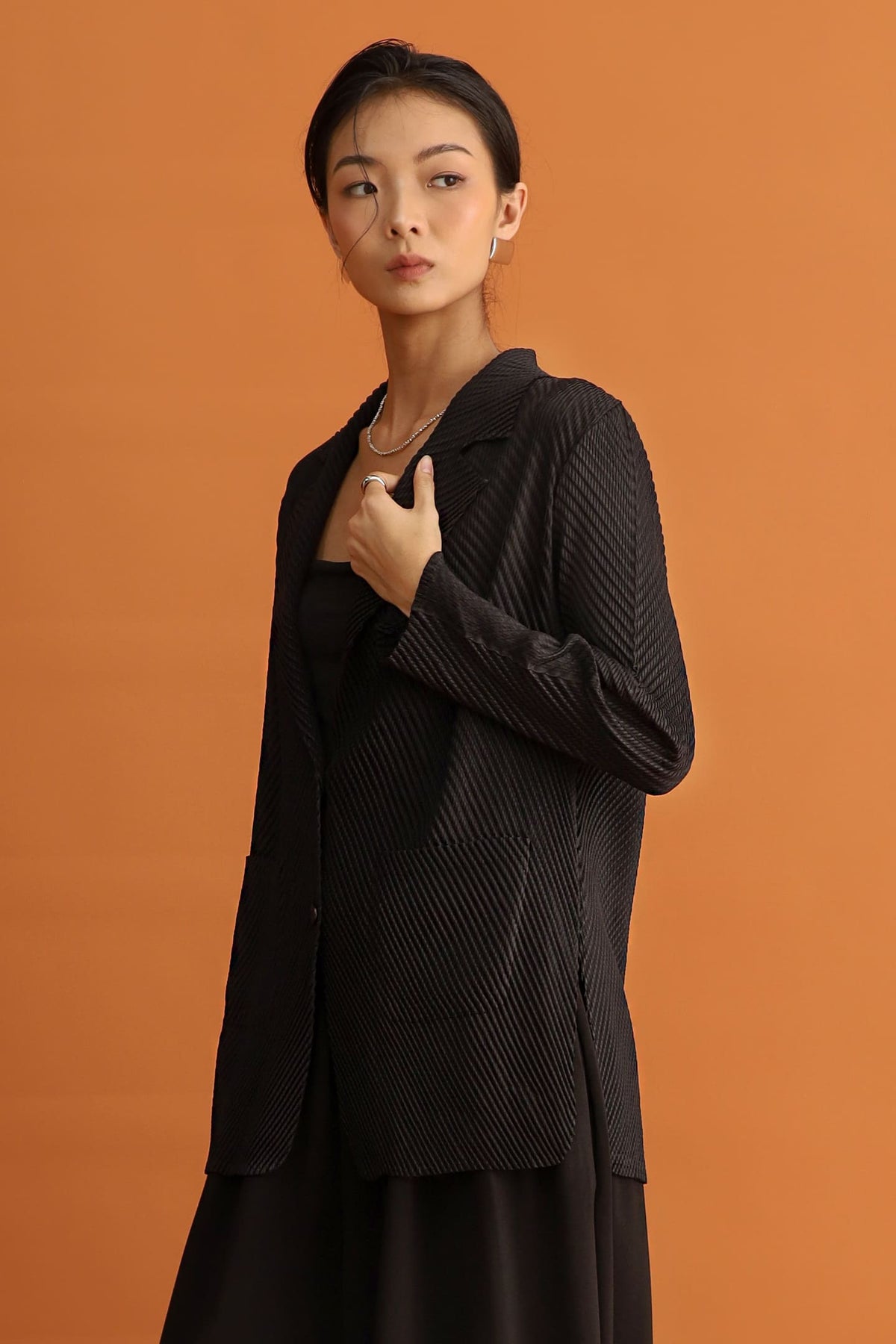CHOSEN - Lumiere Pleated Blazer