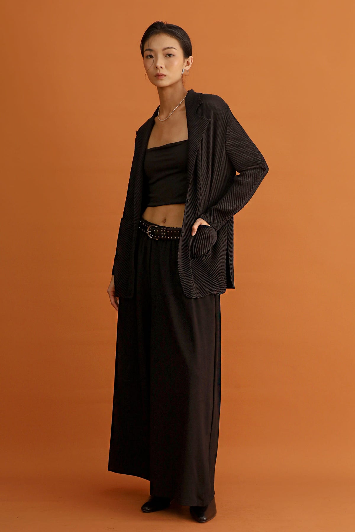CHOSEN - Lumiere Pleated Blazer