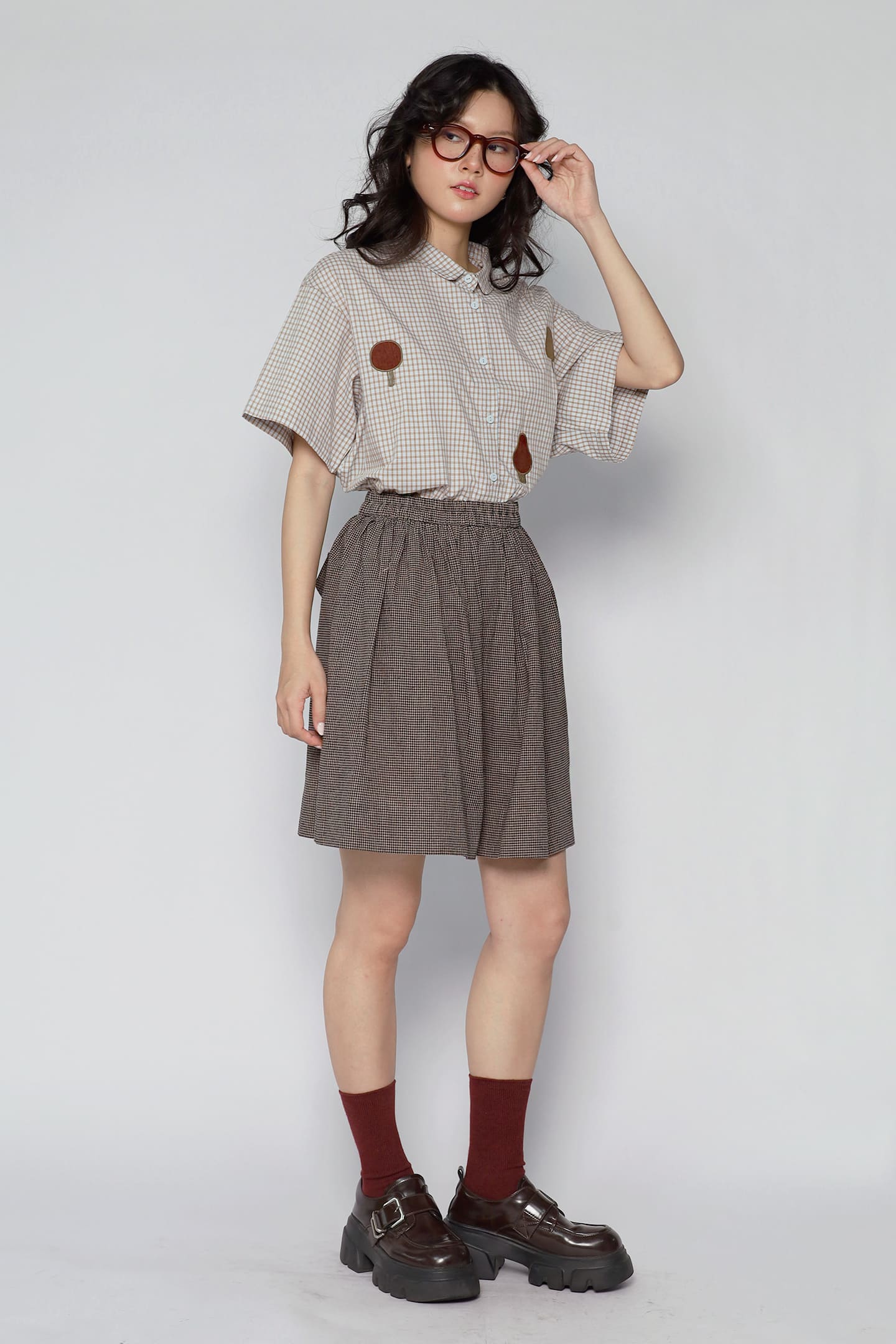 JOY - Lune Checkered Shorts in Brown