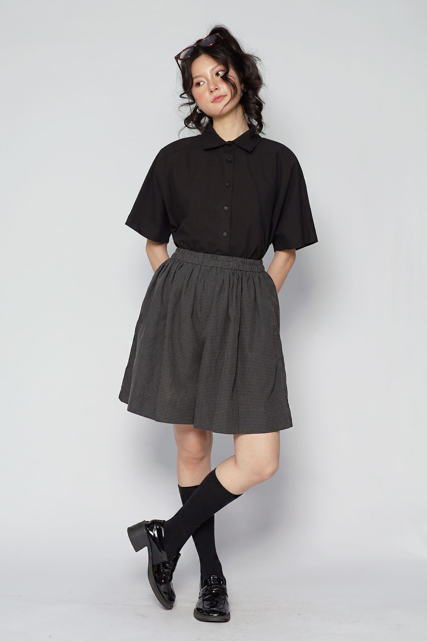 JOY - Lune Checkered Shorts in Dark Grey
