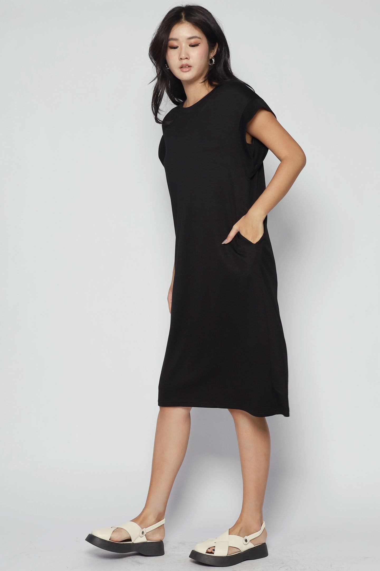 Lunet Dress in Black