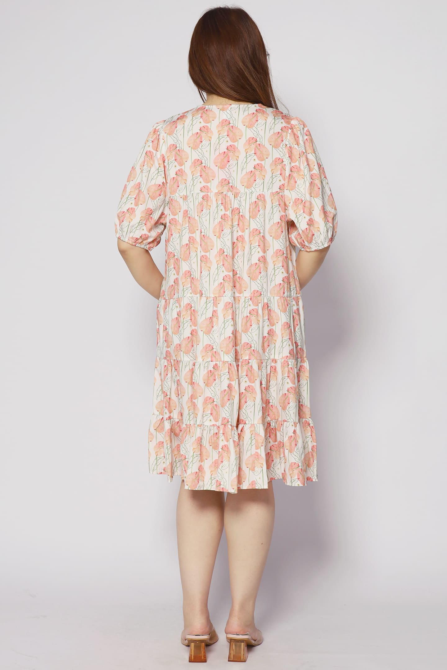 Melbourne Dress in Peach Spring