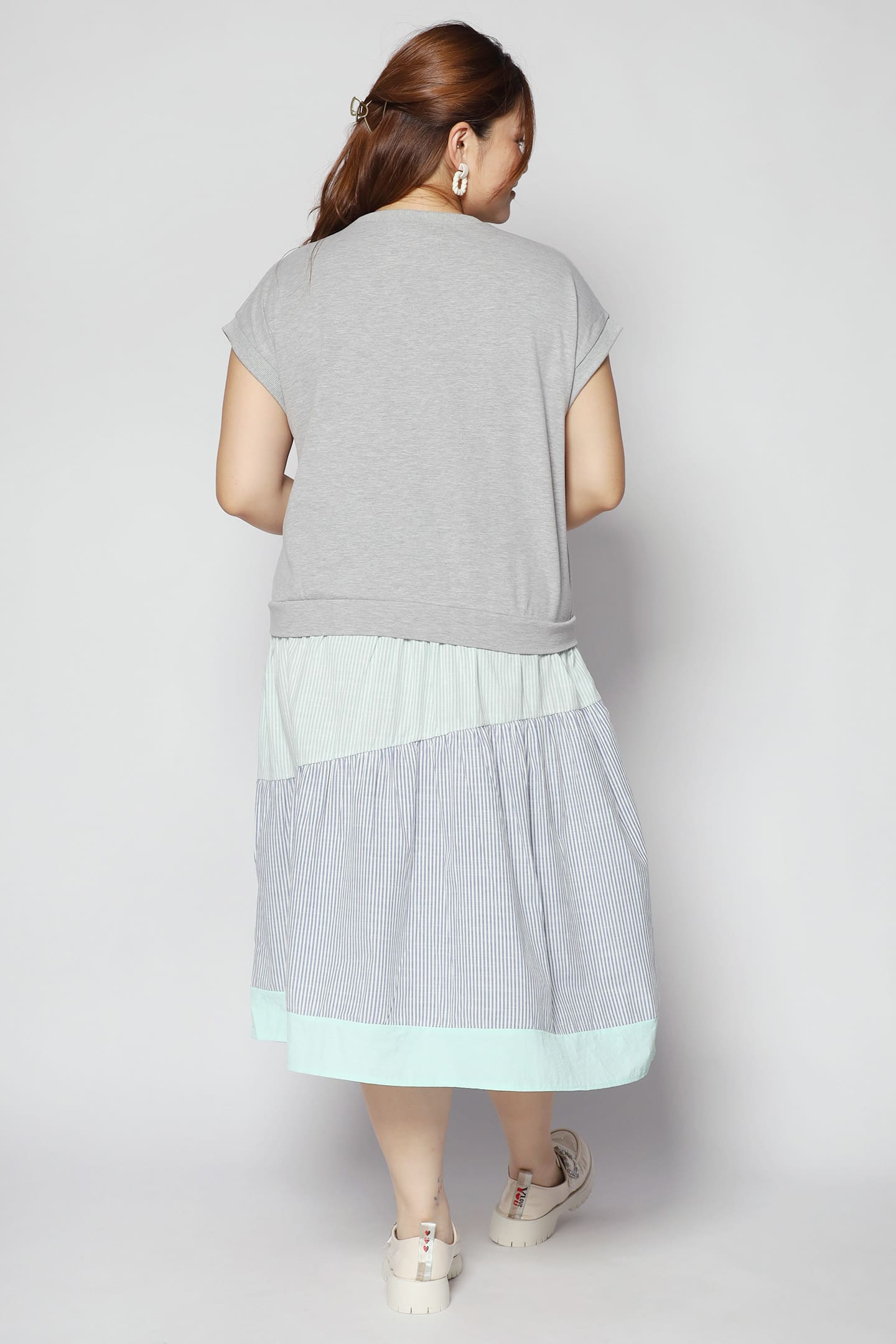 Mia Crochet Pocket Dress in Grey