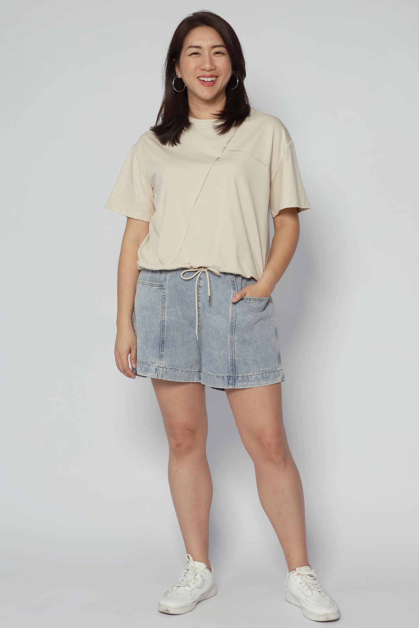 Backorders Easy By TE - Minoo Drawstring Top in Khaki