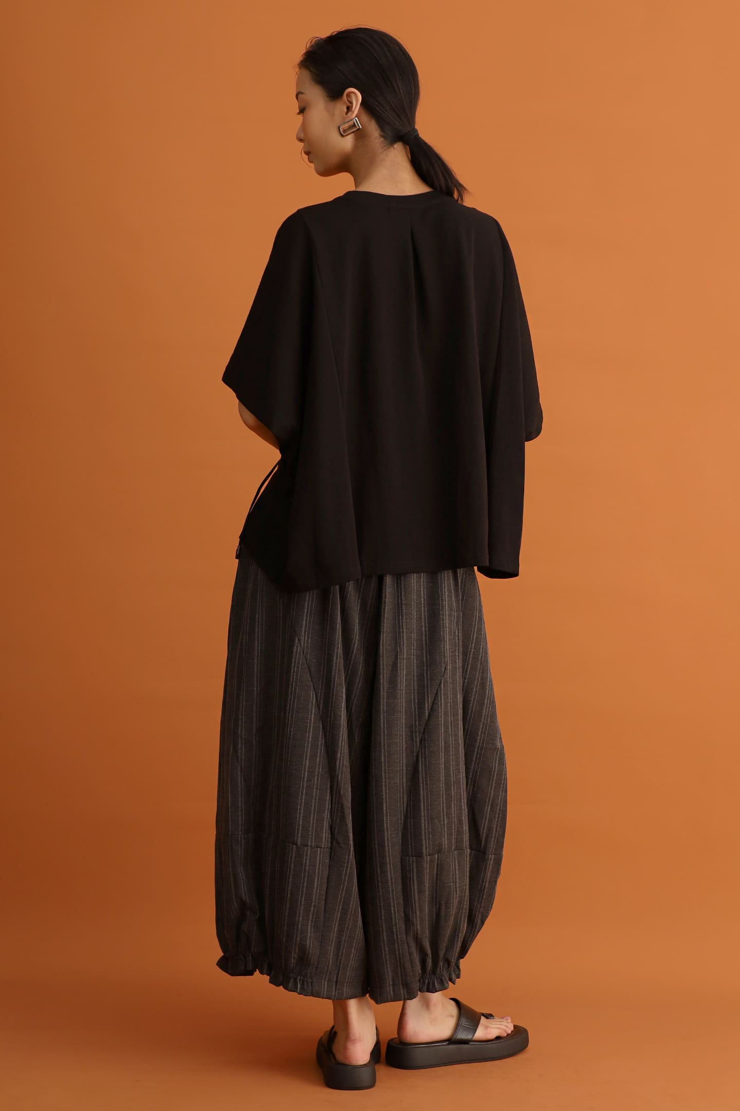 CHOSEN - Mio Drawstring Top in Black