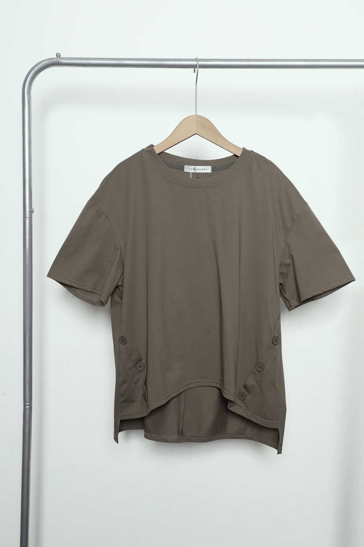 Easy by TE - Monnie Button Top in Green