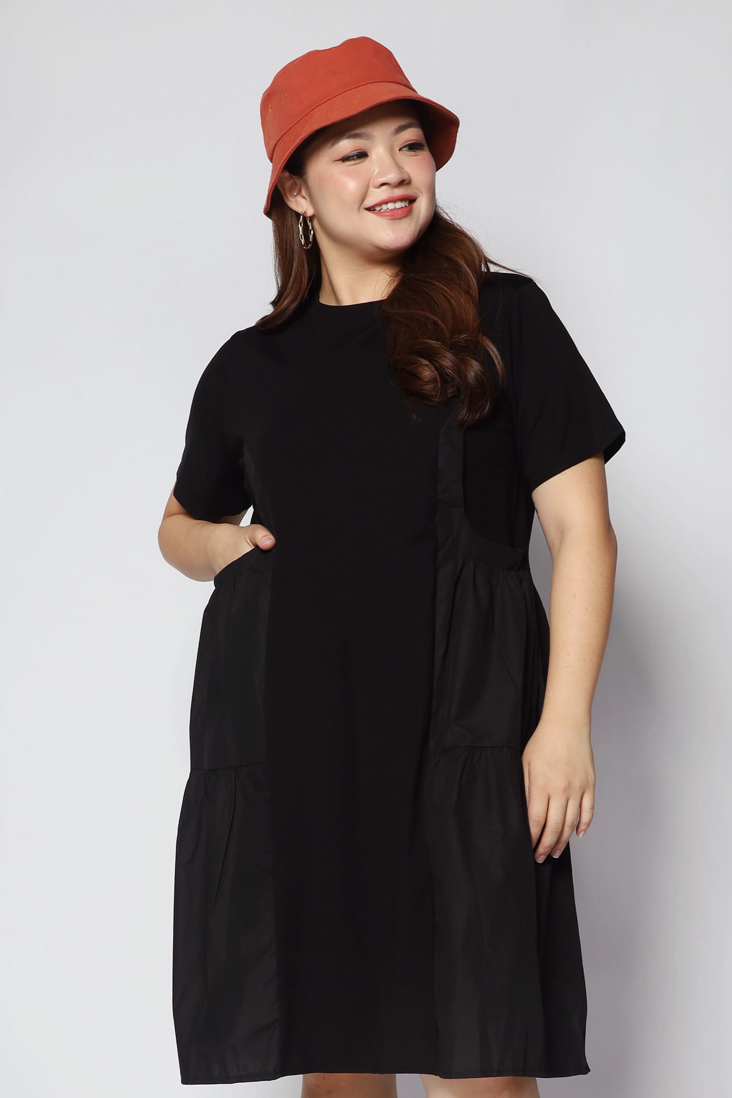 Muroi Dress in Black