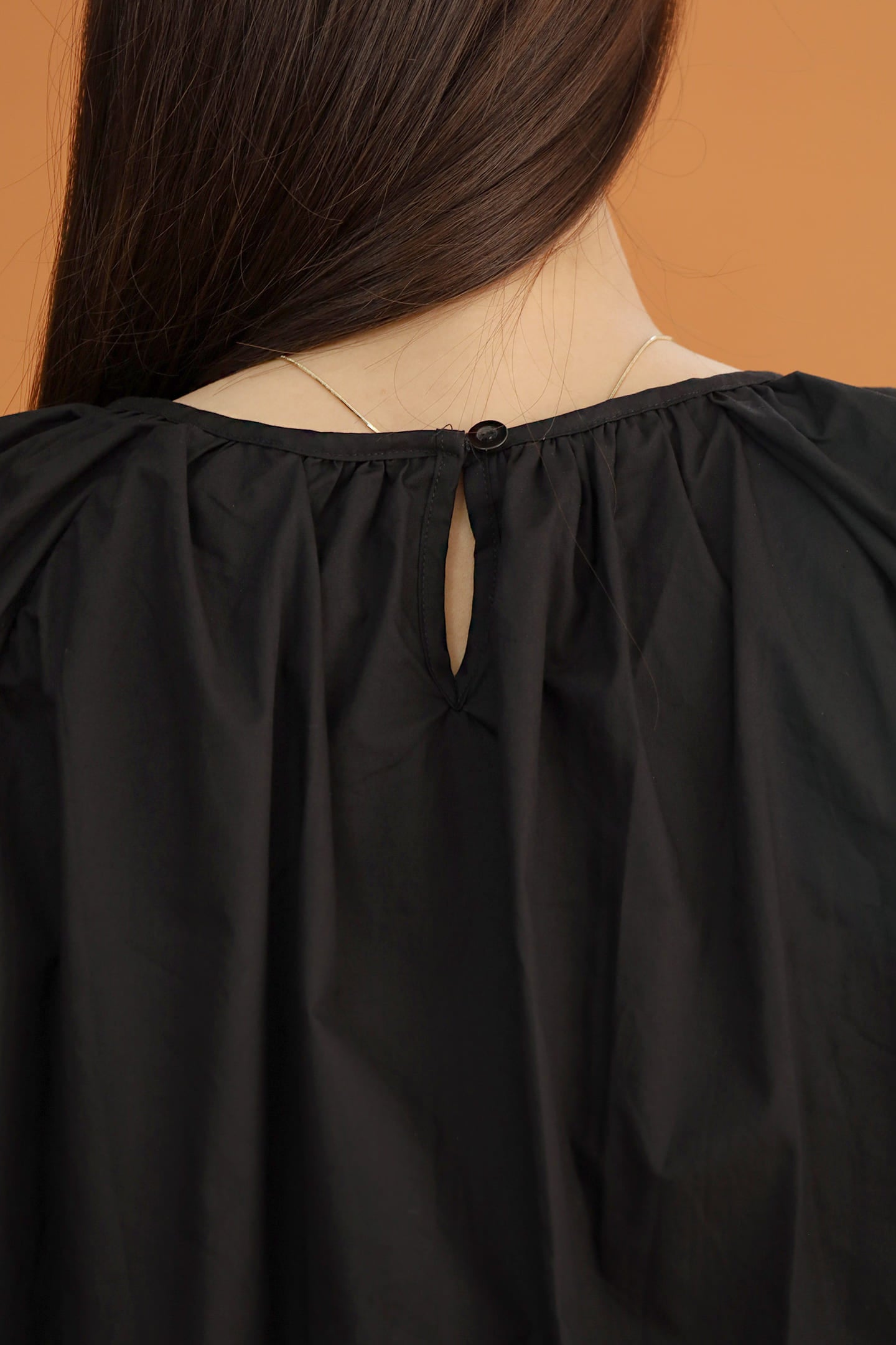 CHOSEN - Neve Balloon Top in Black