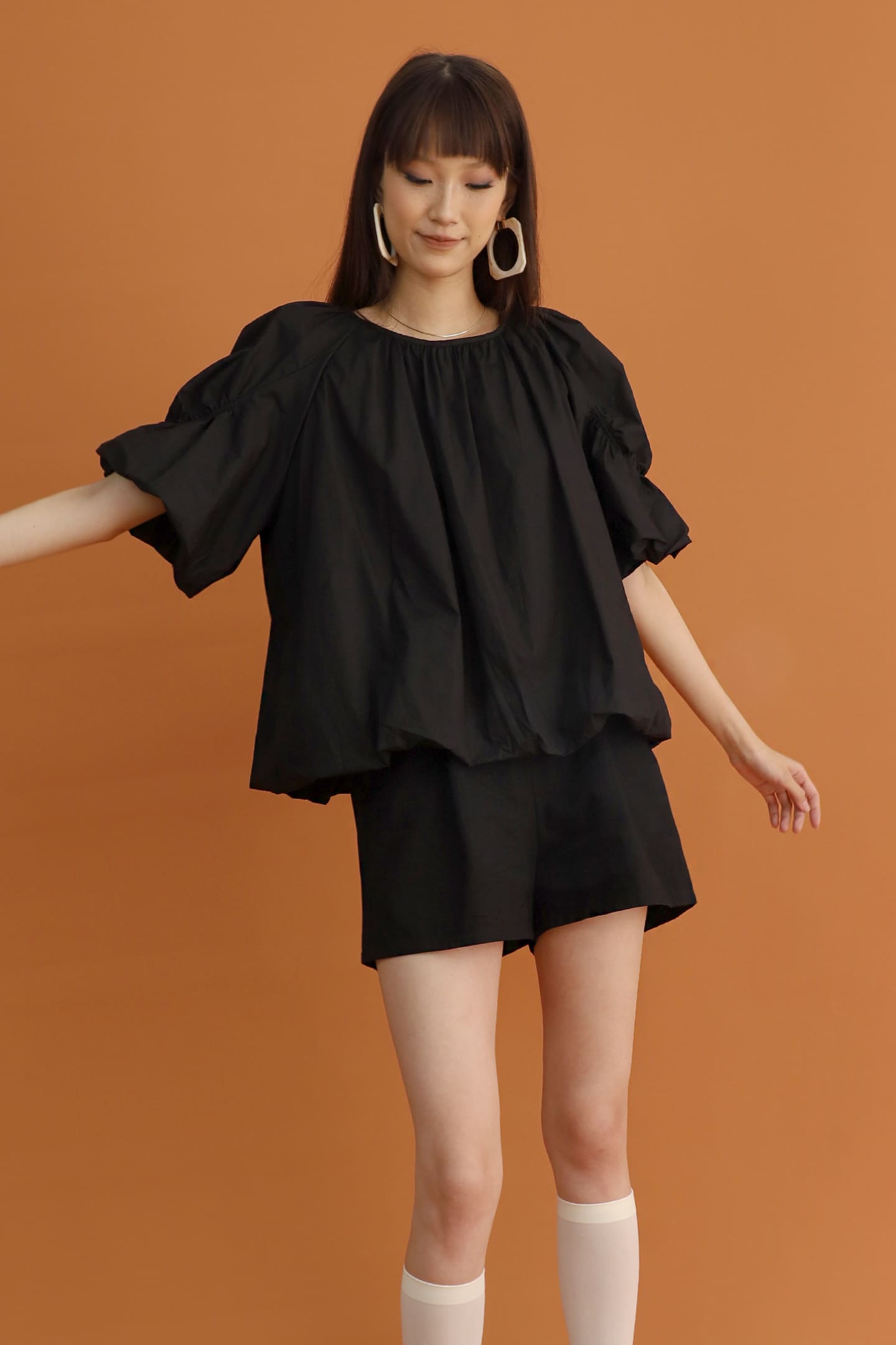 CHOSEN - Neve Balloon Top in Black