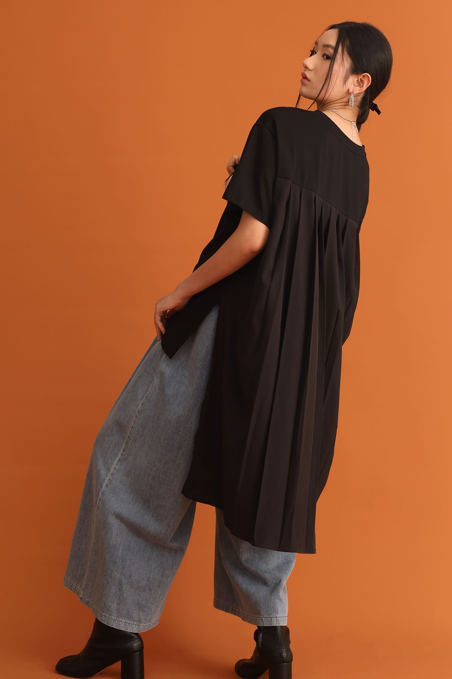 CHOSEN - Odin Back Pleated Top in Black