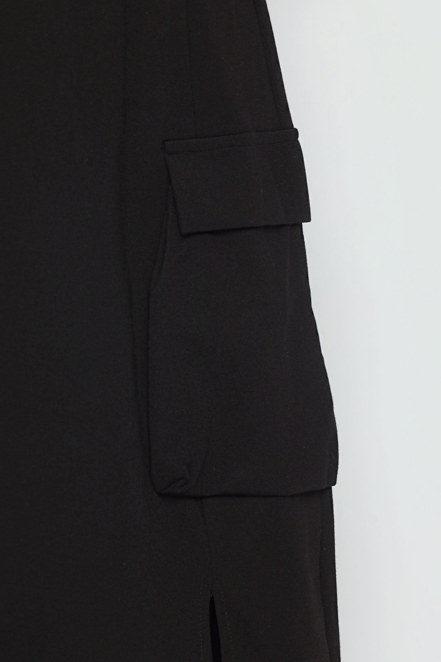 PO - Oslo Cargo Skirt in Black