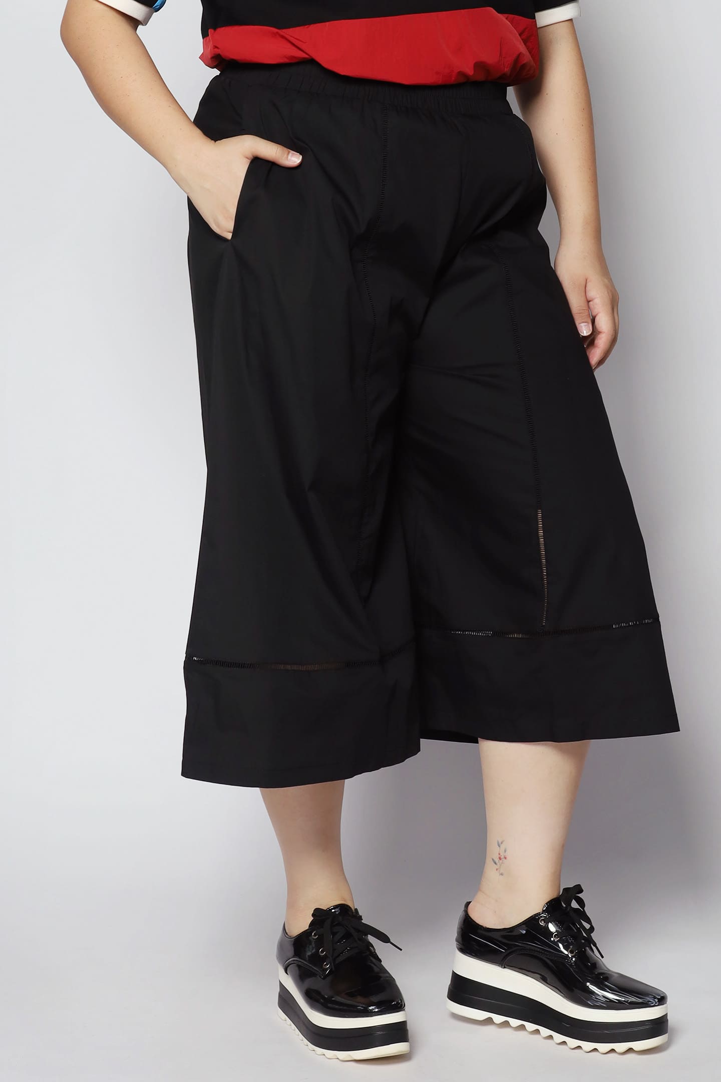 Parko Culottes Pants in Black