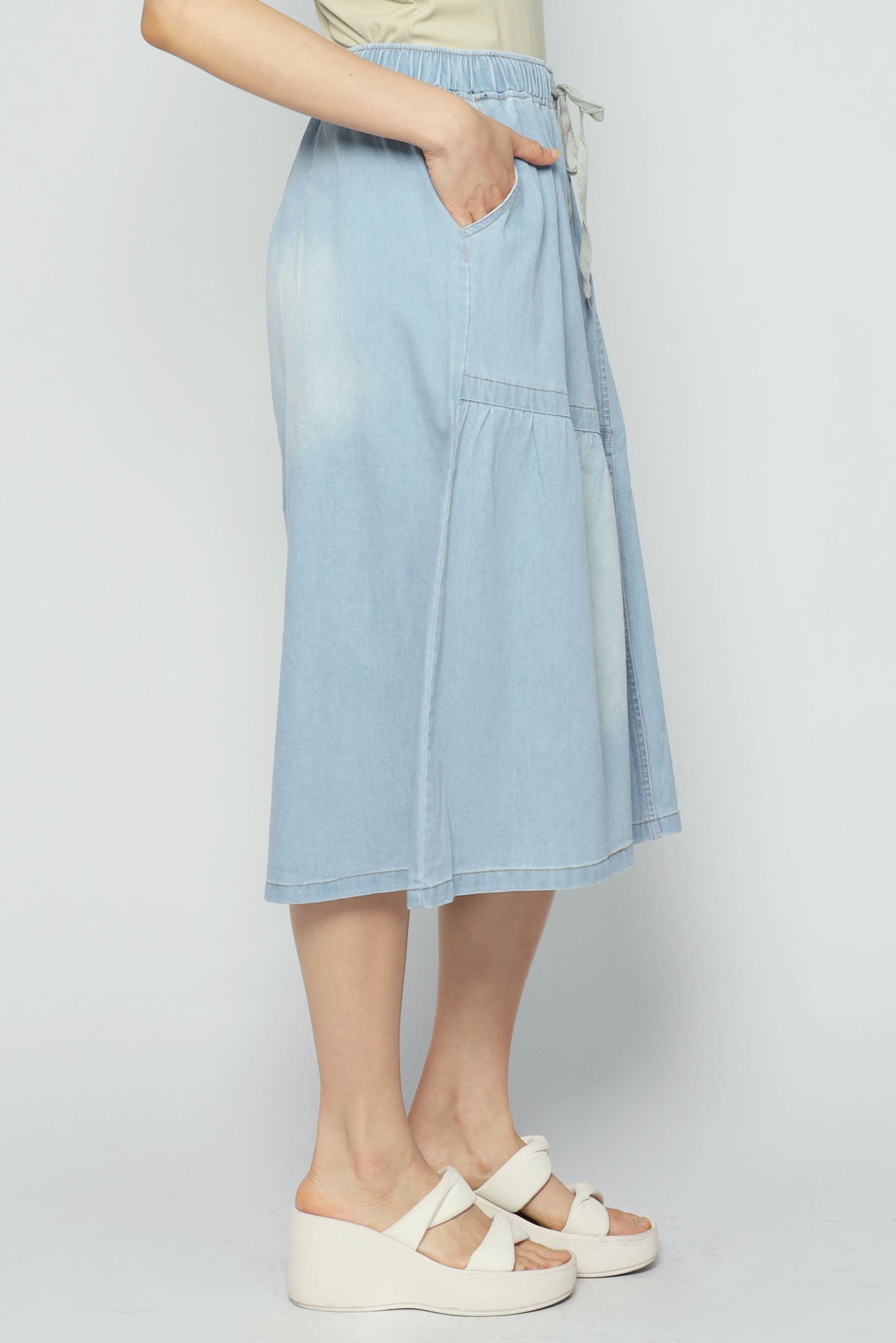 Pean Denim Skirt in Light Blue