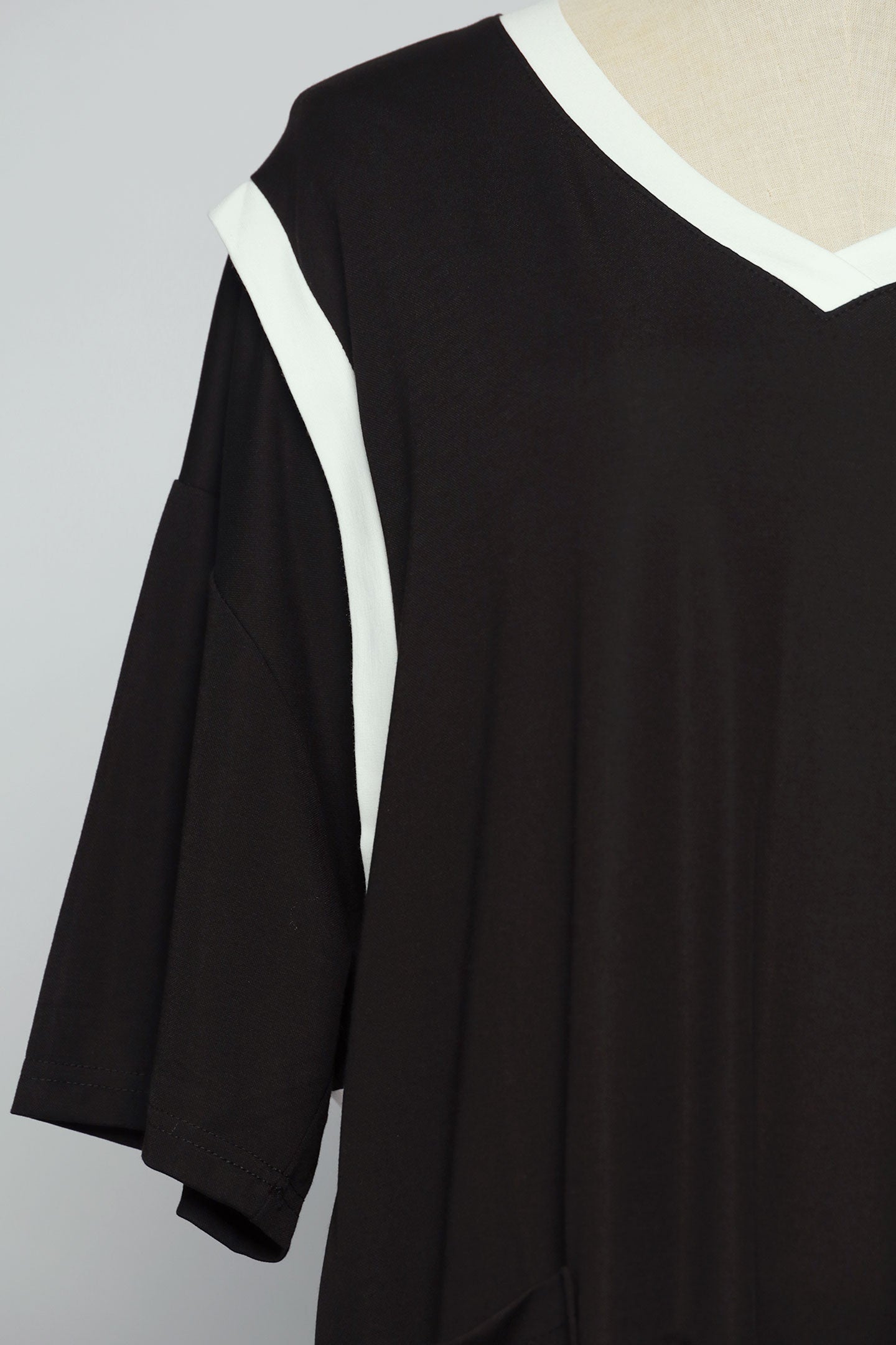 PO - Perlina Dress in Black