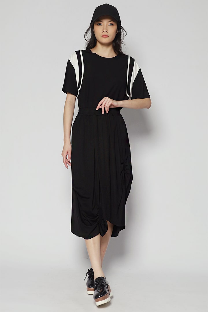 Phillipa Asymmetrical Skirt in Black