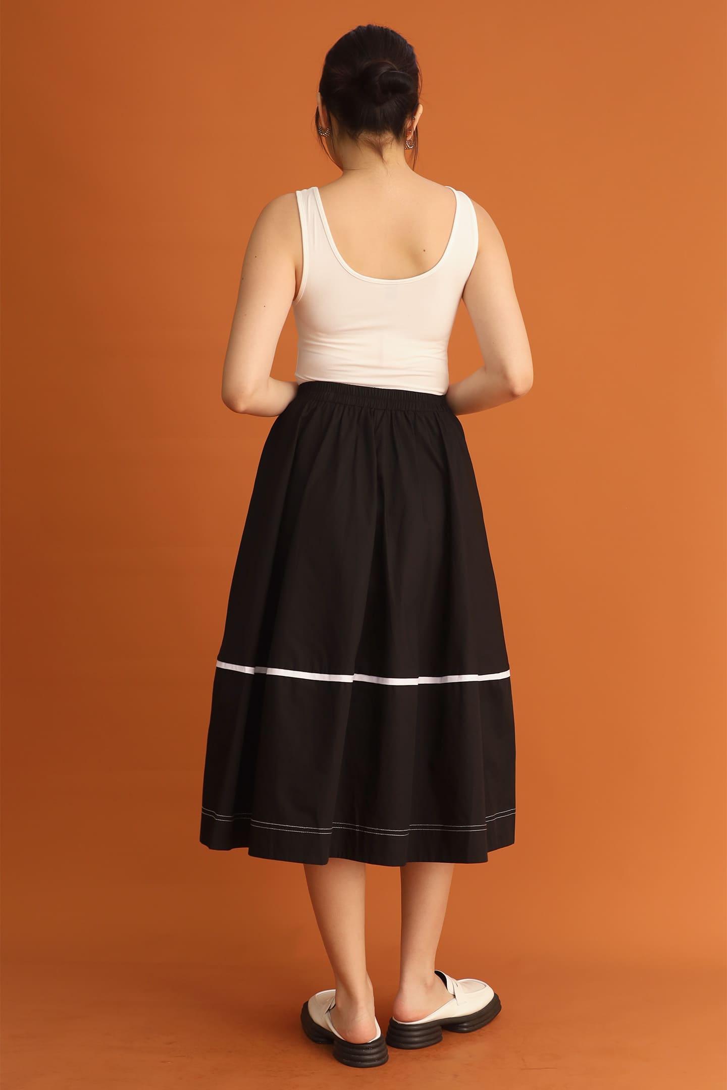 CHOSEN: Jisoo Pleated Skirt