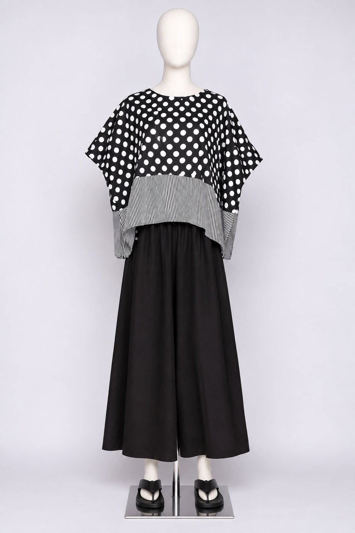 PO - Spot On Polkadot Top