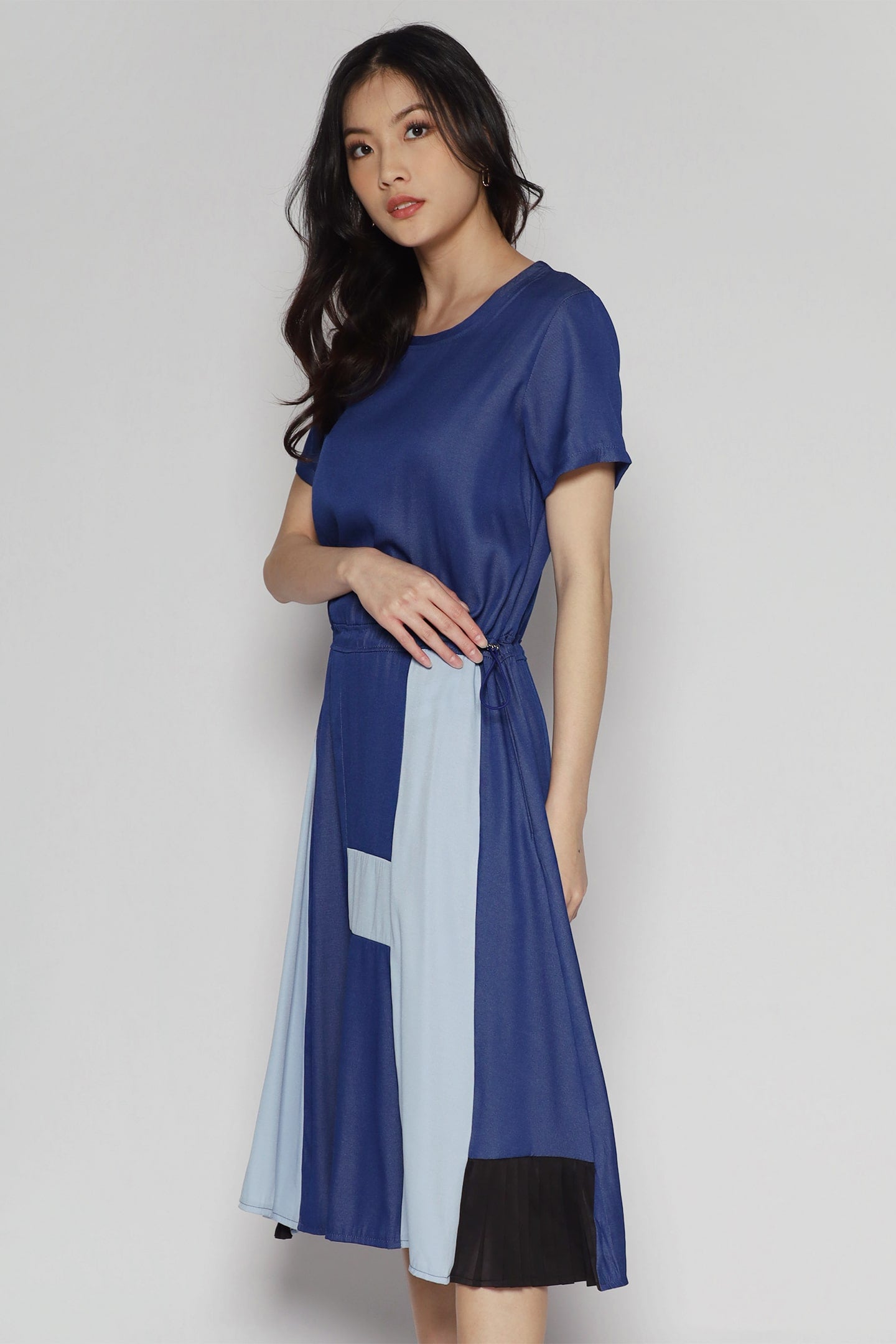 Qian Drawstring Dress in Blue