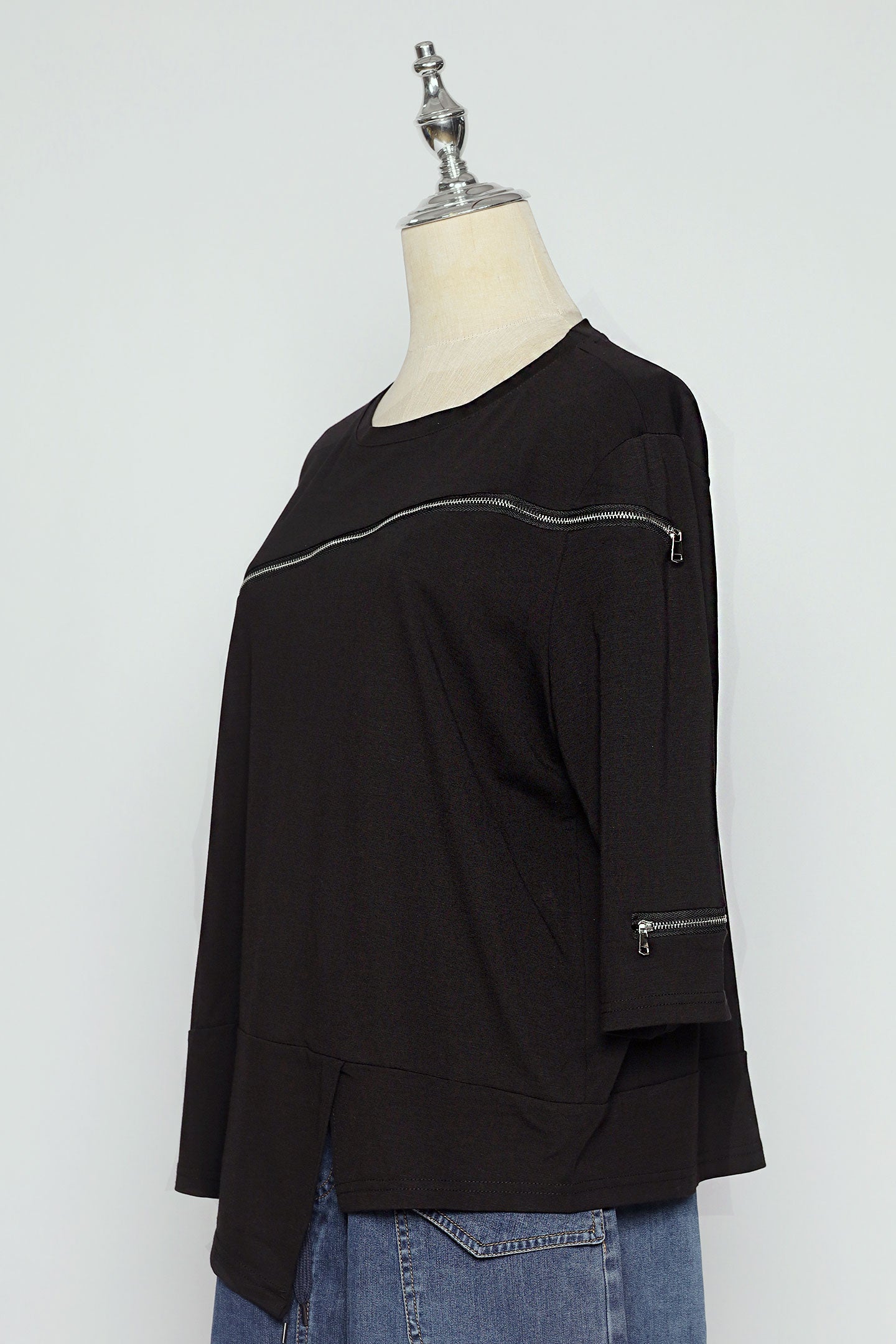 PO - Quartz Top in Black Zip