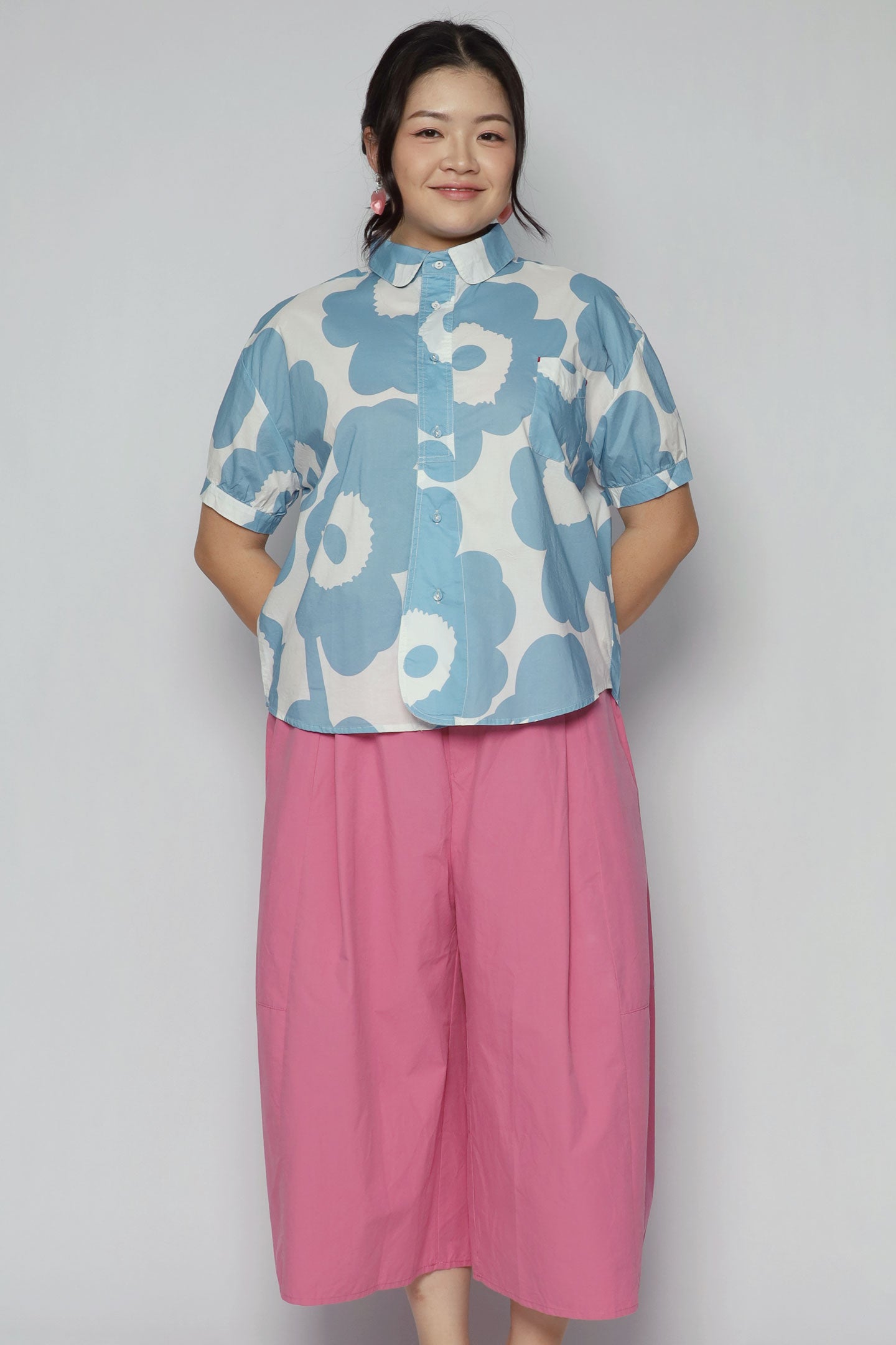 Quirky Top in Blue Popflower